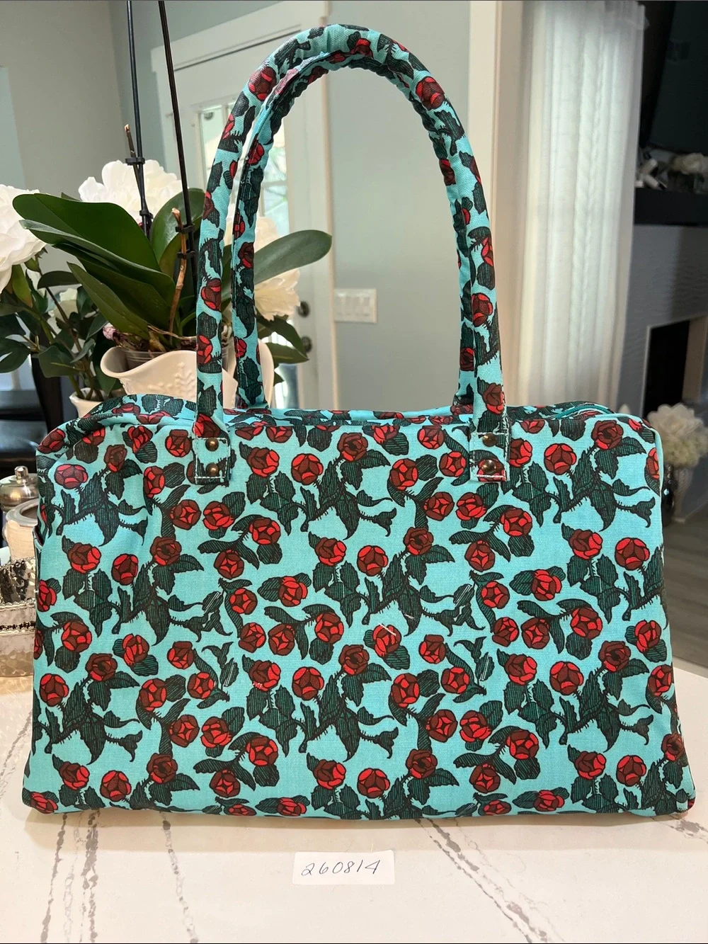 Kavu Getaway weekender bag Turquoise Red Rose-Print Tote